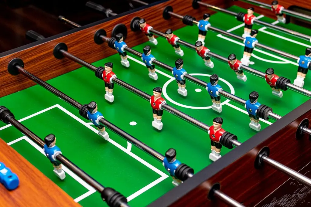 bar games to play with customers